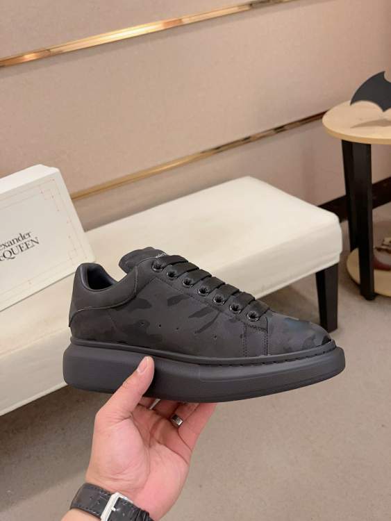 Picture of Alexander McQueen Shoes _SKUAlexanderMcQueensz38-44hnh0108142